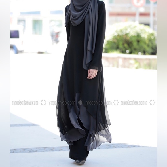 Suit Set - Picture 1 of 3